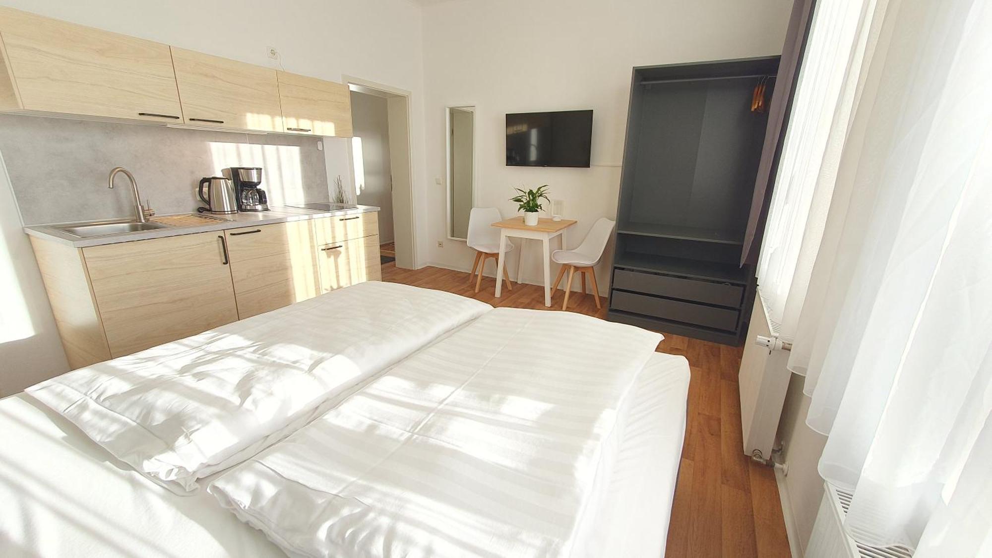 Good Stay Aparthotel Mit Kostenlosen Parkplaetzen Drezno Zewnętrze zdjęcie