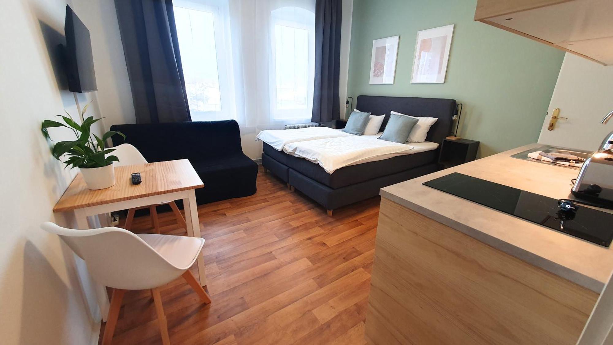 Good Stay Aparthotel Mit Kostenlosen Parkplaetzen Drezno Zewnętrze zdjęcie