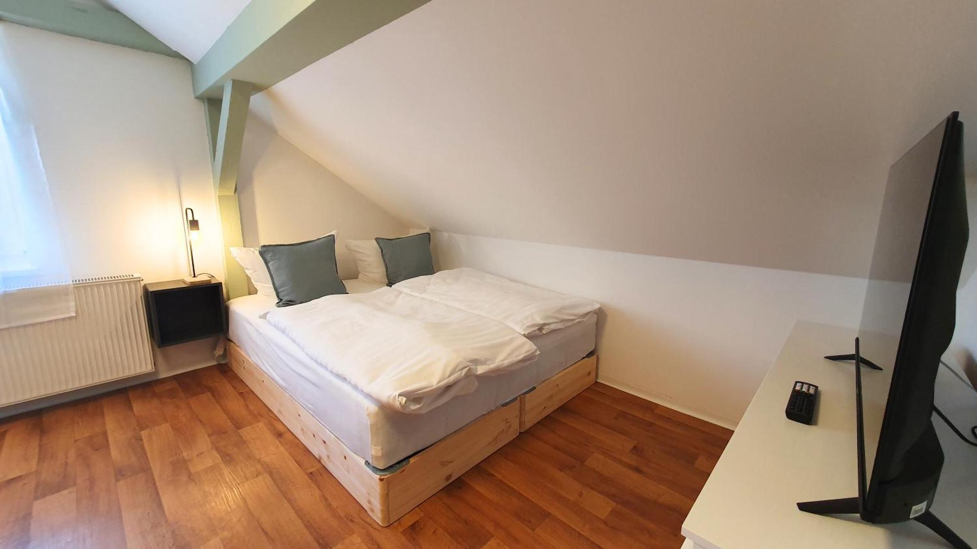 Good Stay Aparthotel Mit Kostenlosen Parkplaetzen Drezno Zewnętrze zdjęcie